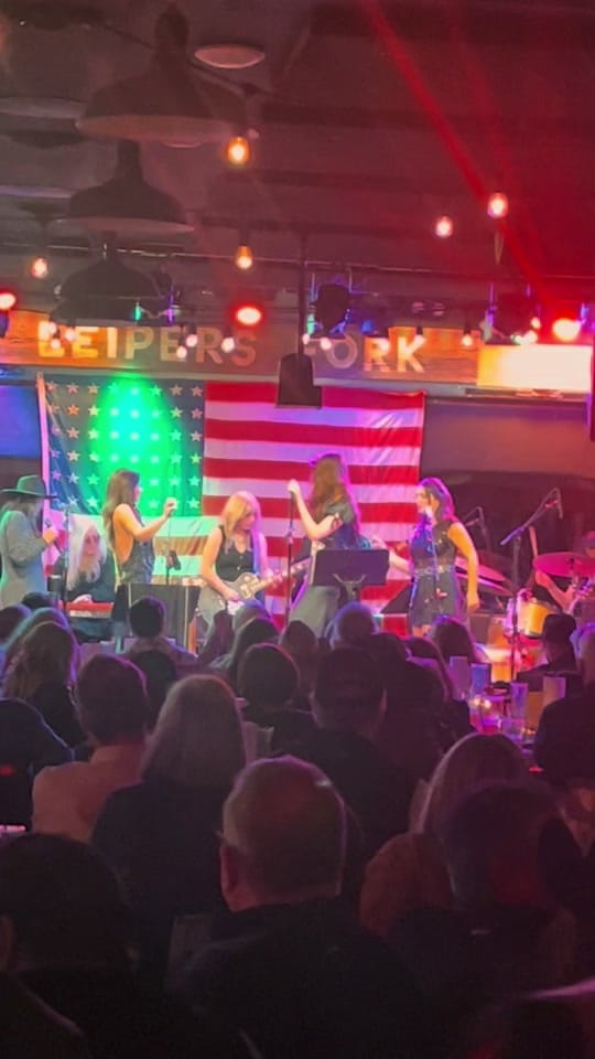 Post 5 by Liv Lorusso on TikTok (video)