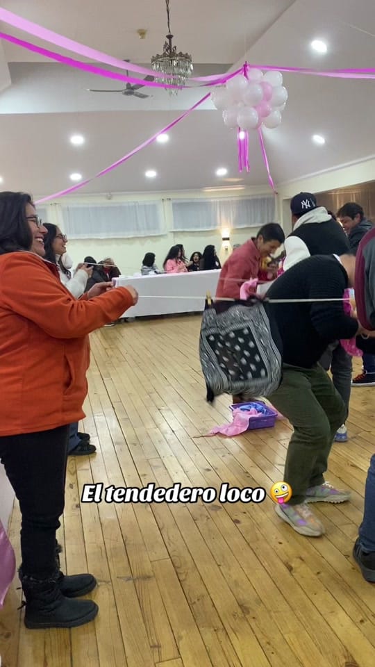 Post 6 by americanessencecl__ on TikTok (video)