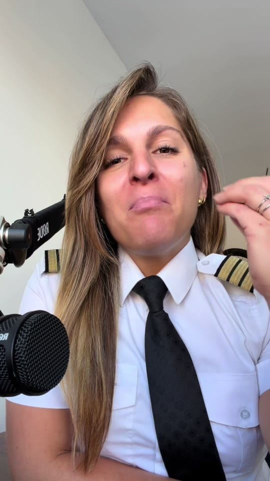 Post 7 by Laurence | Pilote & Mécano on TikTok (video)