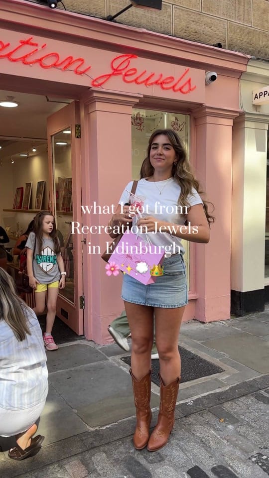 Post 9 by amypie🧸 on TikTok (video)