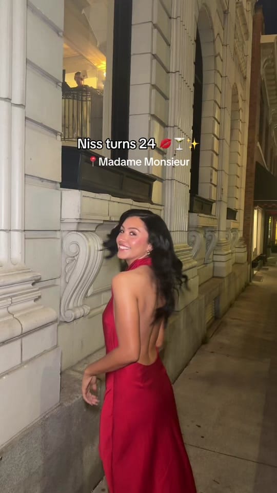 Post 8 by niss⭐️ | content creator on TikTok (video)