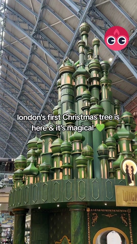 Post 6 by Ember: What's Hot in London 🔥 on TikTok (video)