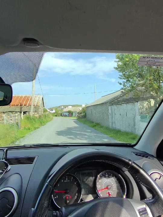 Post 4 by Derry Trips on TikTok (video)