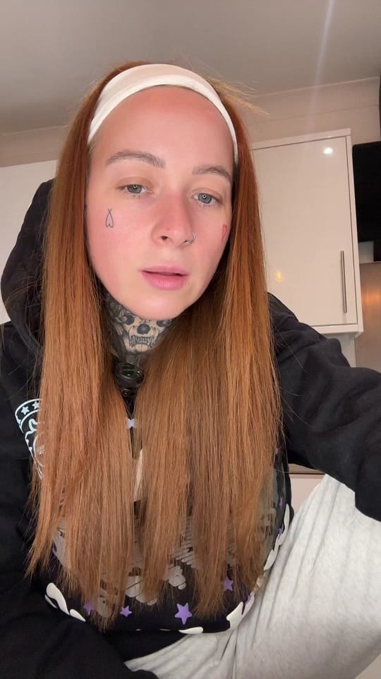 Post 4 by claire_thebarber on TikTok (video)