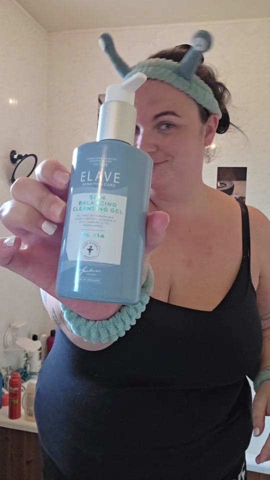 Post 2 by Kayla Guidera 🌊🧜🏻‍♀️ on TikTok (video)