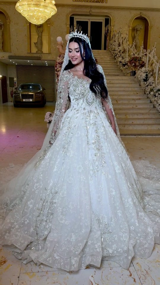 Post 3 by Roksana | BRIDAL MUA on TikTok (video)