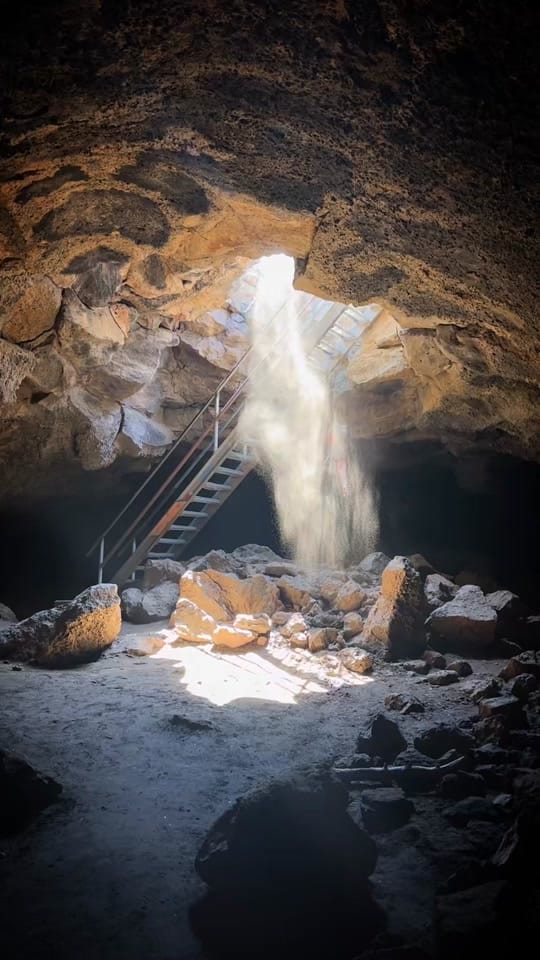 Post 2 by Lolowandering on TikTok (video)