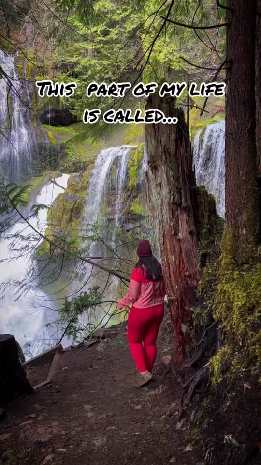 Post 6 by Lolowandering on TikTok (video)