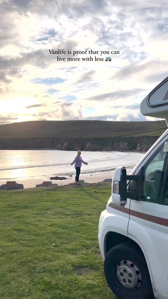 Post 2 by Gemma and Campbell on TikTok (video)