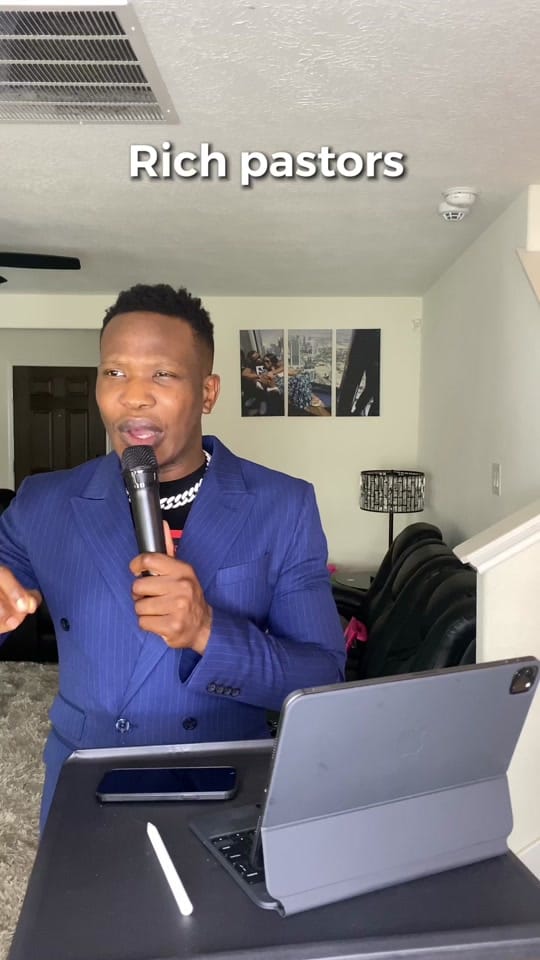 Post 10 by aphricanace on TikTok (video)