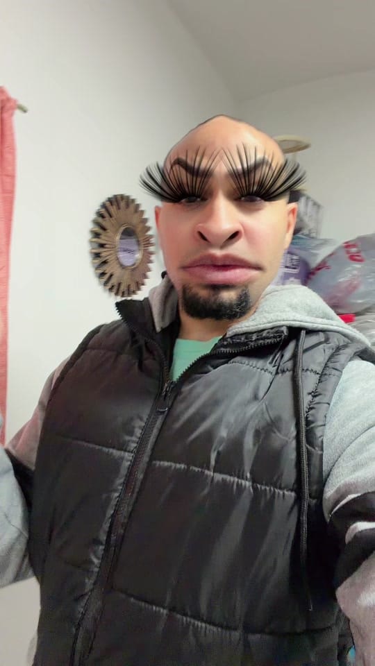 Post 4 by Julio Centeno on TikTok (video)