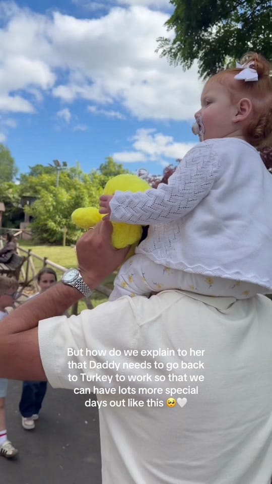 Post 4 by Lydiazeren_x on TikTok (video)