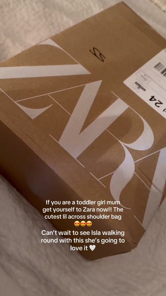Post 1 by Lydiazeren_x on TikTok (video)