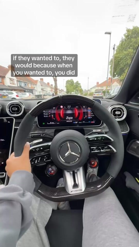 Post 9 by Nabz🖤🐈‍⬛ on TikTok (video)