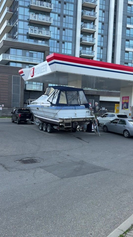Post 8 by 🇨🇦 Trevor Gordon 🇨🇦 on TikTok (video)