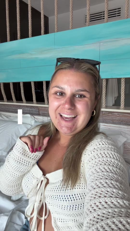 Post 7 by Marie-Ève Charest on TikTok (video)