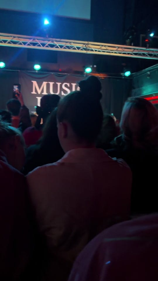 Post 2 by Rex🐈 Freddie🐈‍⬛Milo 🐈‍⬛ on TikTok (video)