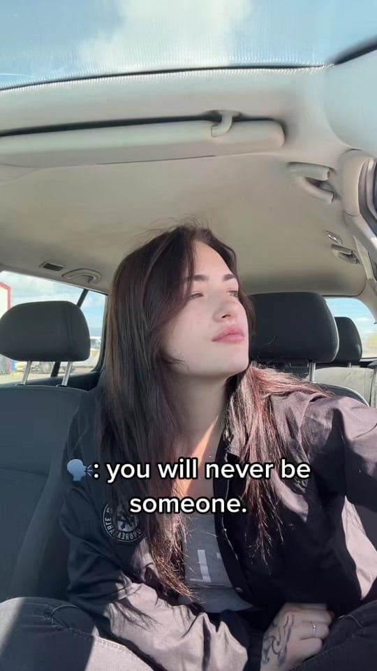 Post 2 by Kimi on TikTok (video)