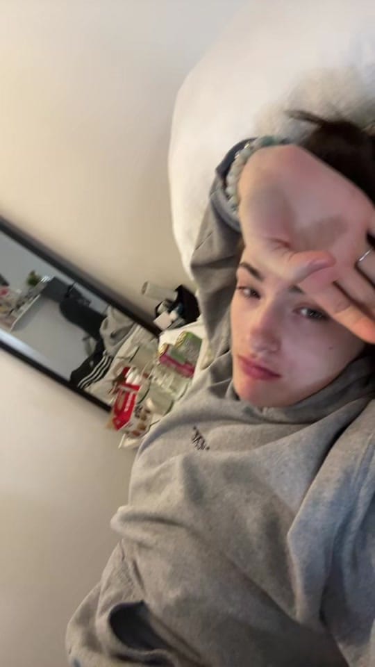 Post 3 by Kimi on TikTok (video)