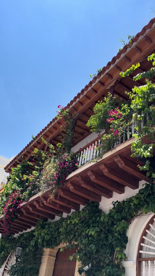 Post 6 by 2travelnerds on TikTok (video)