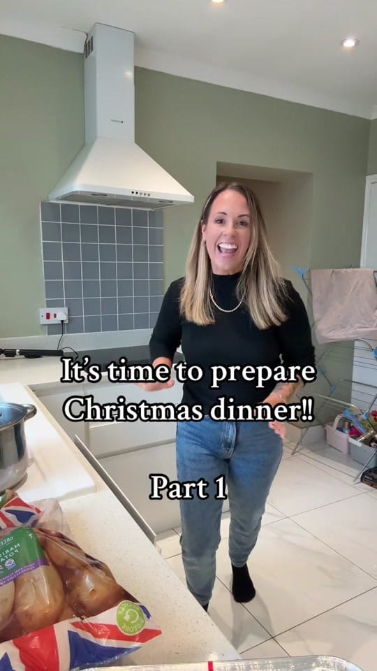 Post 9 by Nicola Batty on TikTok (video)