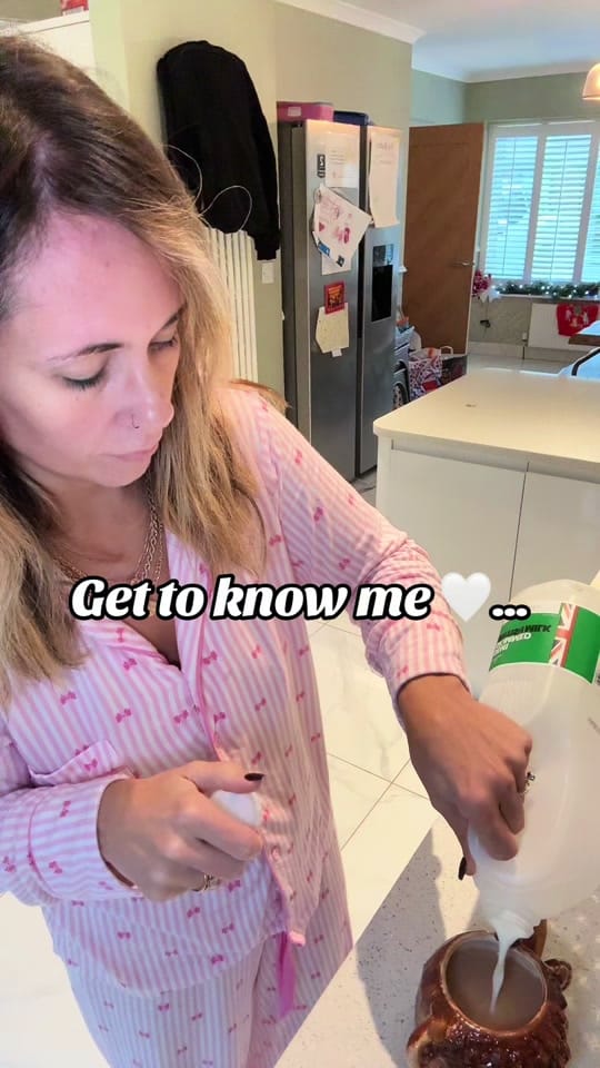 Post 8 by Nicola Batty on TikTok (video)
