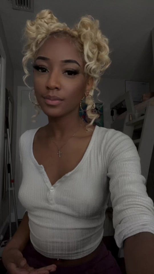 Post 6 by Nyah Lavina on TikTok (video)
