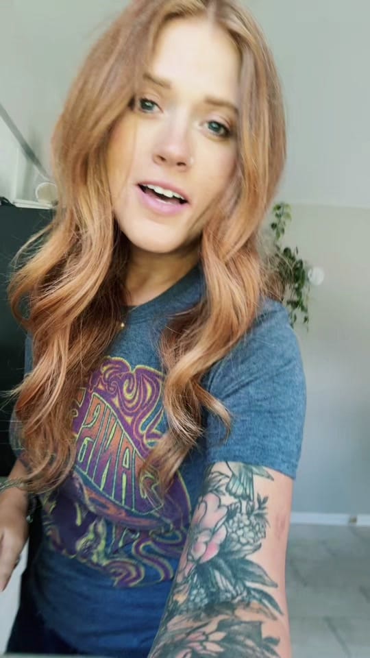 Post 7 by Megan Makes Jokes on TikTok (video)