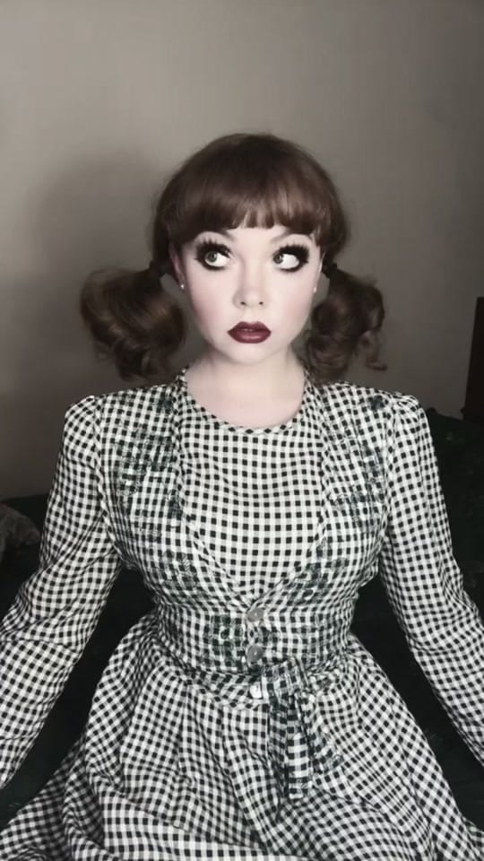 Post 4 by Ariel on TikTok (video)