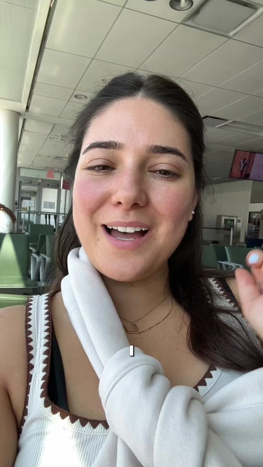 Post 2 by Jacqueline Petitjean on TikTok (video)
