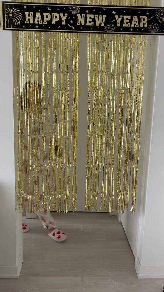 Post 7 by Jacqueline Petitjean on TikTok (video)