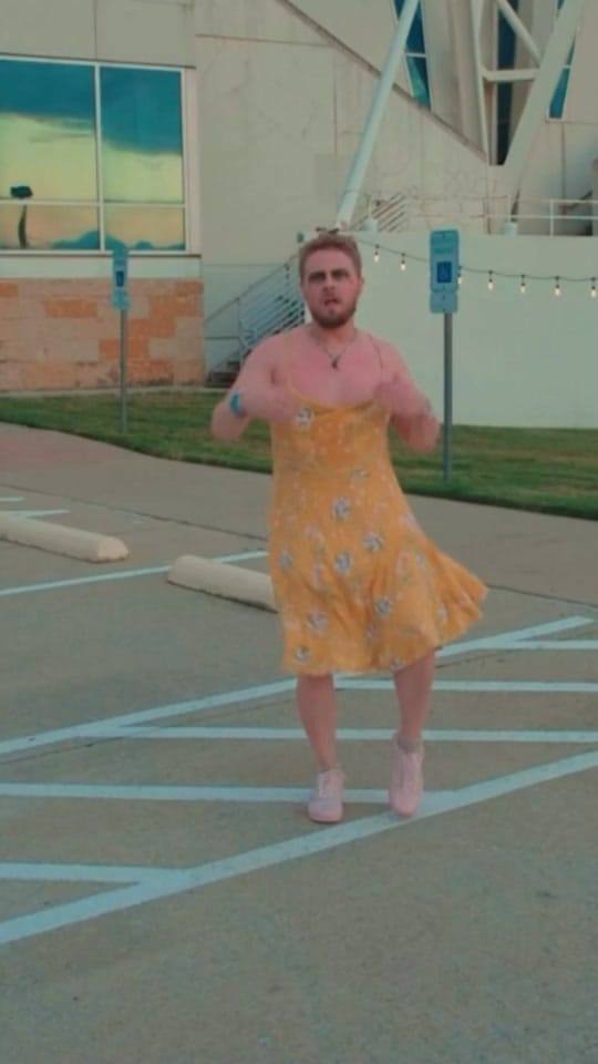 Post 6 by Sam Strake on TikTok (video)