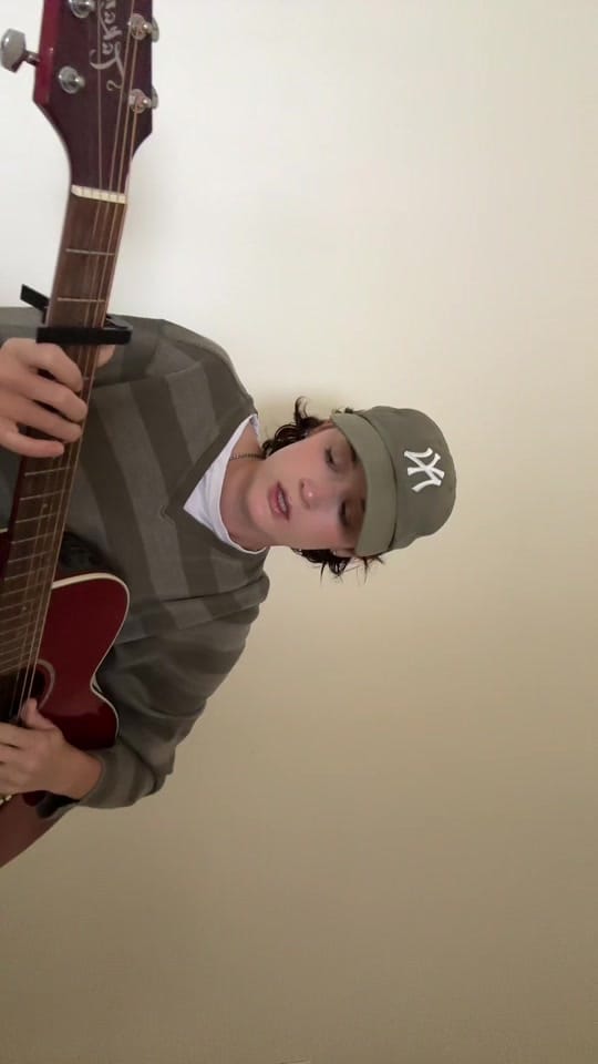 Post 4 by Meg Moon on TikTok (video)