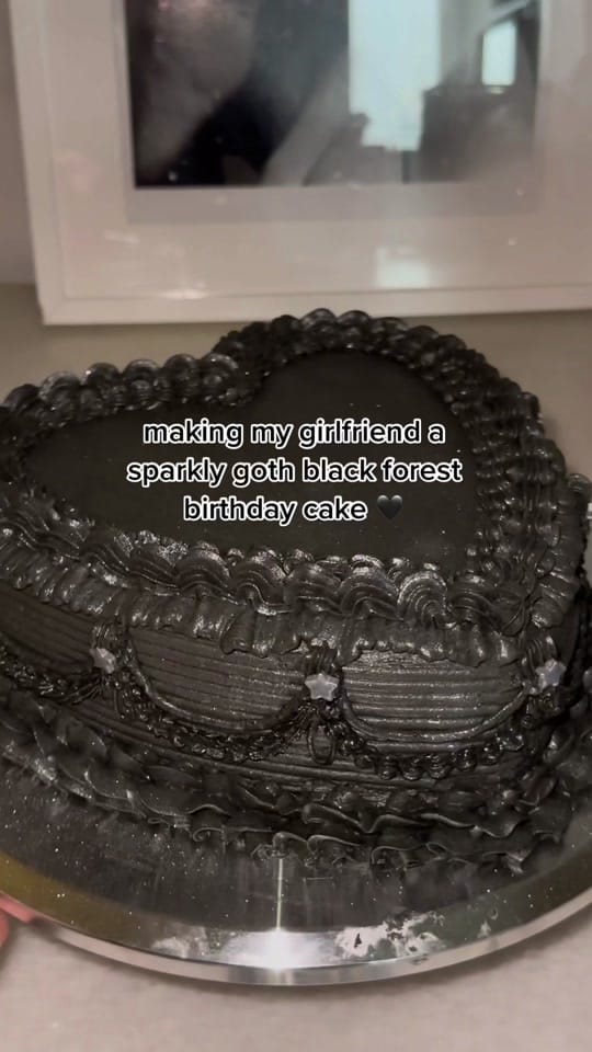 Post 10 by Meg Moon on TikTok (video)