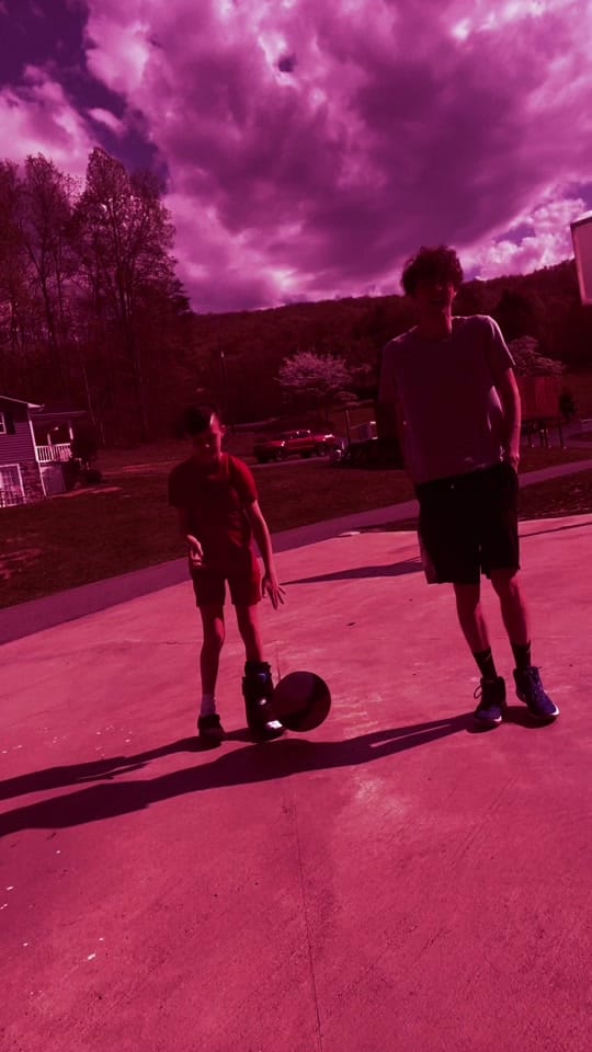 Post 3 by Currli Music on TikTok (video)