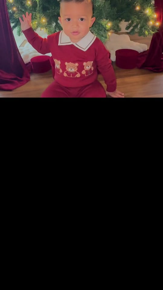 Post 8 by Gabrielle & Olivia on TikTok (video)