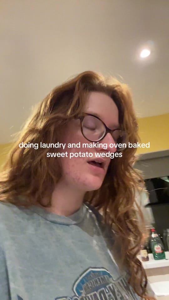 Post 6 by suzibloom on TikTok (video)
