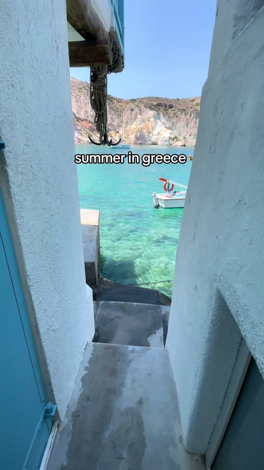 Post 1 by Manu on TikTok (video)
