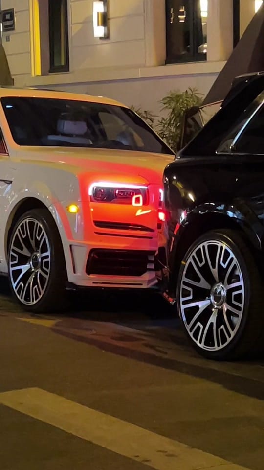 Post 6 by Gibril on TikTok (video)