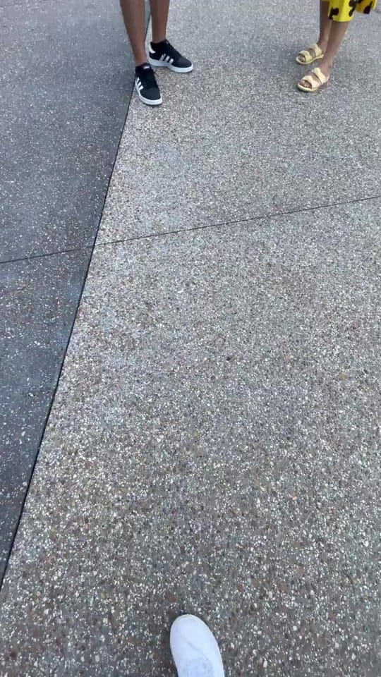 Post 2 by Cami Montreal ✨ on TikTok (video)