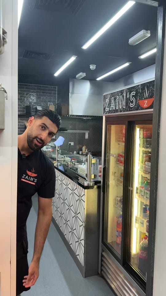 Post 6 by Zains Curry House on TikTok (video)