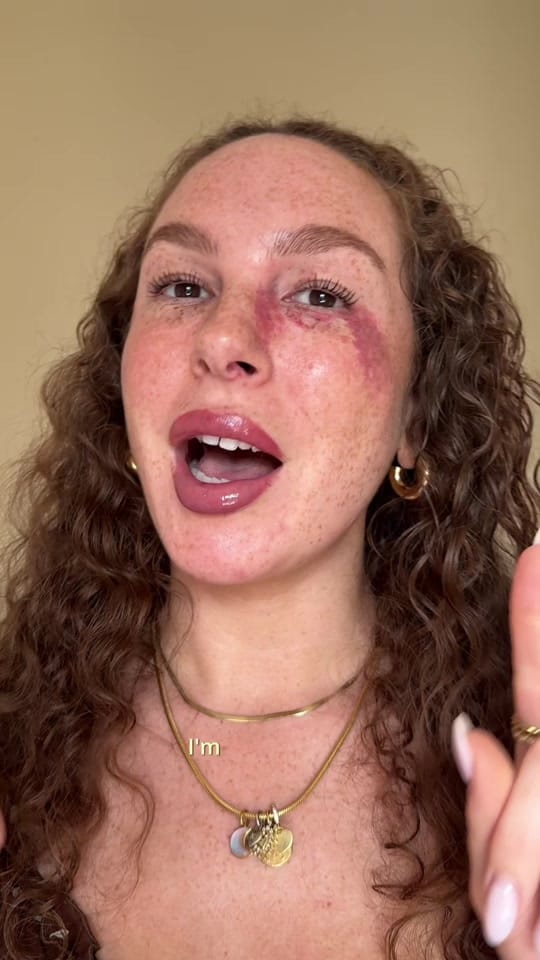Post 7 by Emily Mallett on TikTok (video)