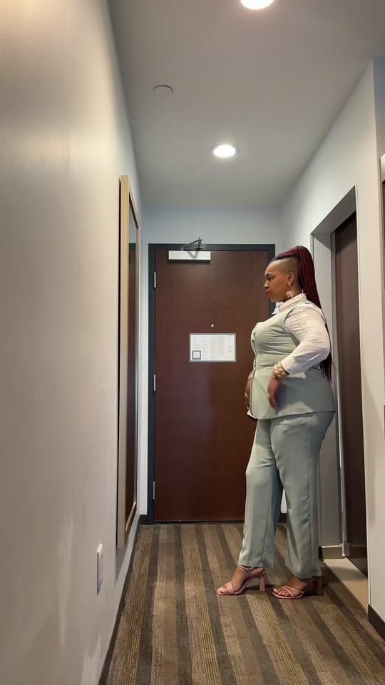 Post 6 by the_taylorpov on TikTok (video)