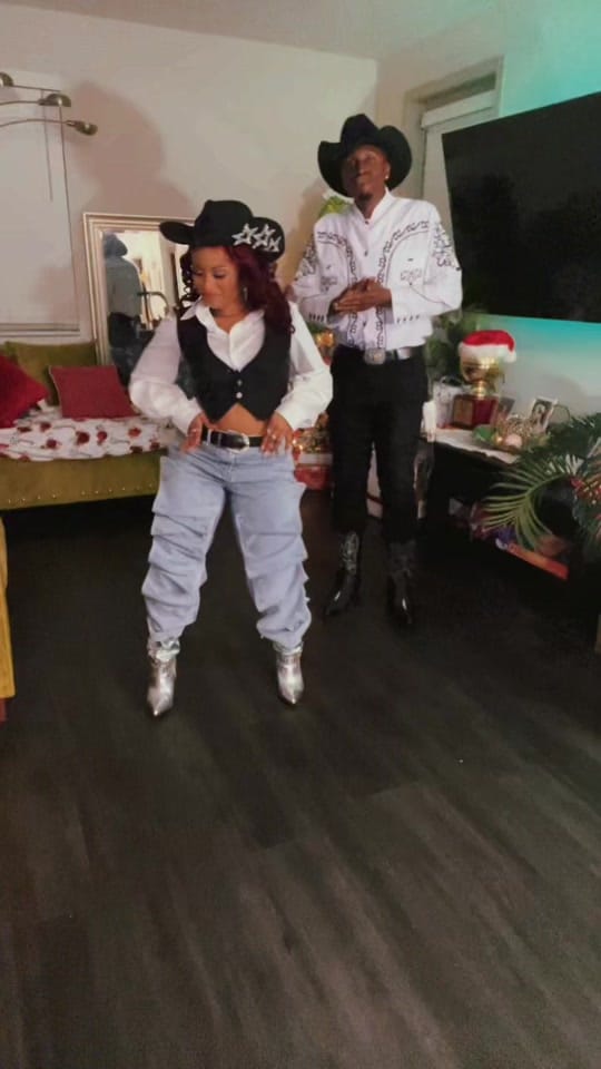 Post 1 by misskateyez on TikTok (video)