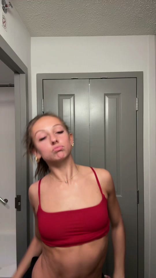 Post 5 by francesca brosnahan on TikTok (video)