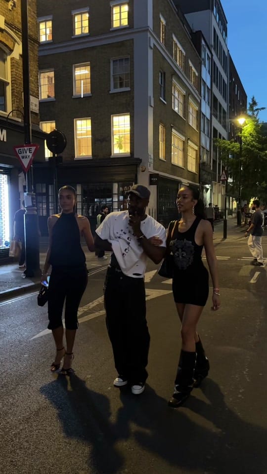 Post 5 by Salo on TikTok (video)