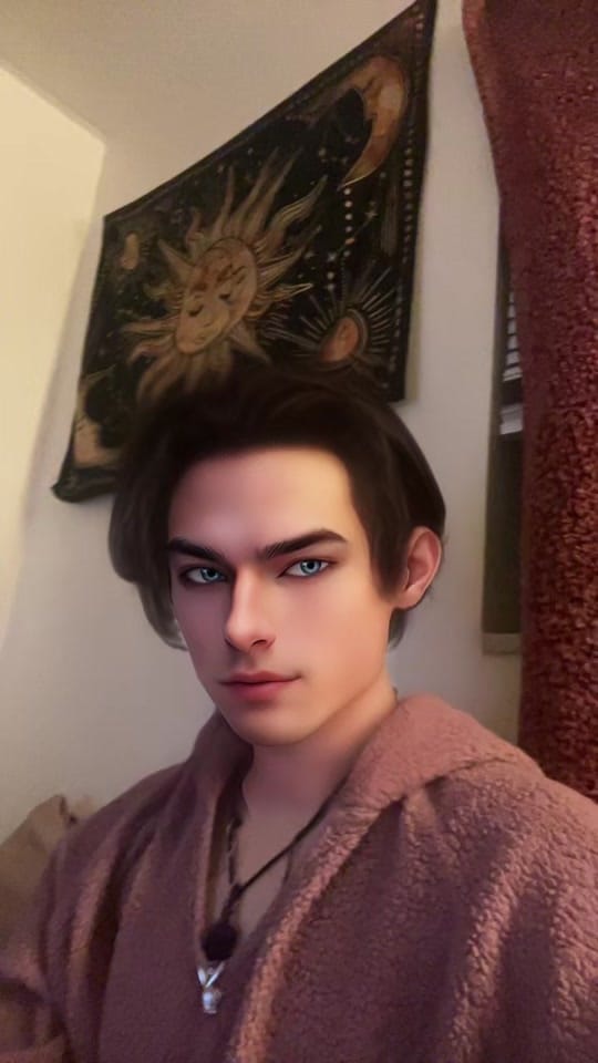 Post 2 by Nikolas Acus on TikTok (video)