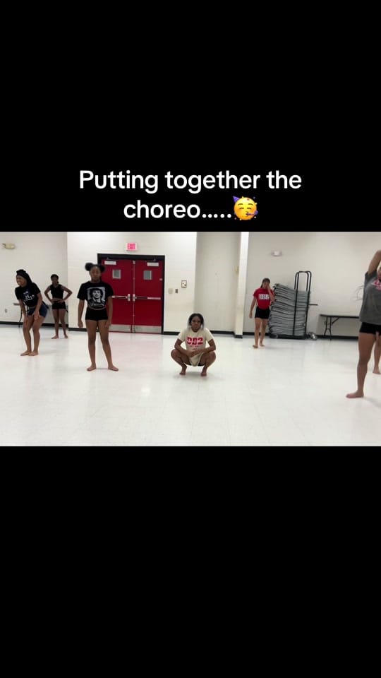 Post 1 by thedazzlindymes on TikTok (video)
