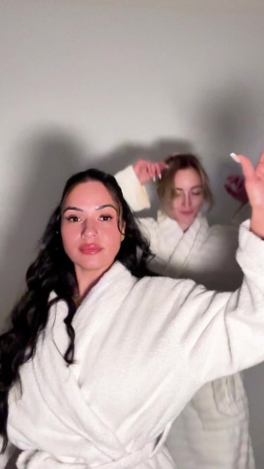 Post 4 by Patricia Stables Photographer on TikTok (video)