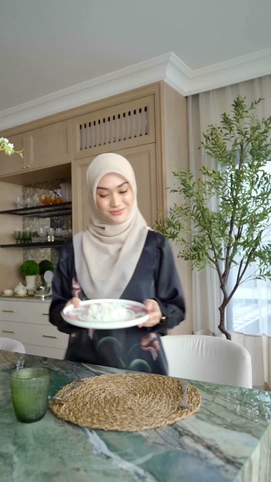 Post 9 by Saladin Kentang Magic on TikTok (video)